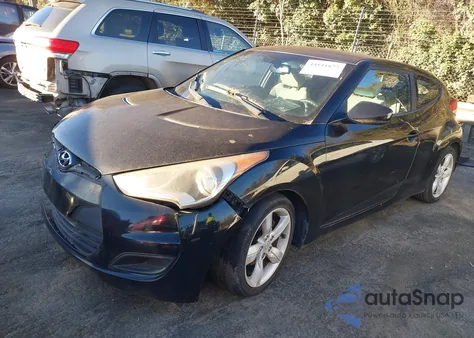 2012 Hyundai Veloster Base W/Gray z USA, uszkodzony, nr VIN KMHTC6AD7CU034888